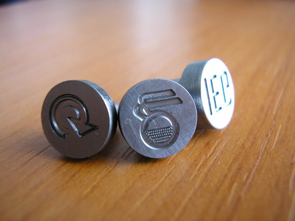 Gravírované bloky do klieští